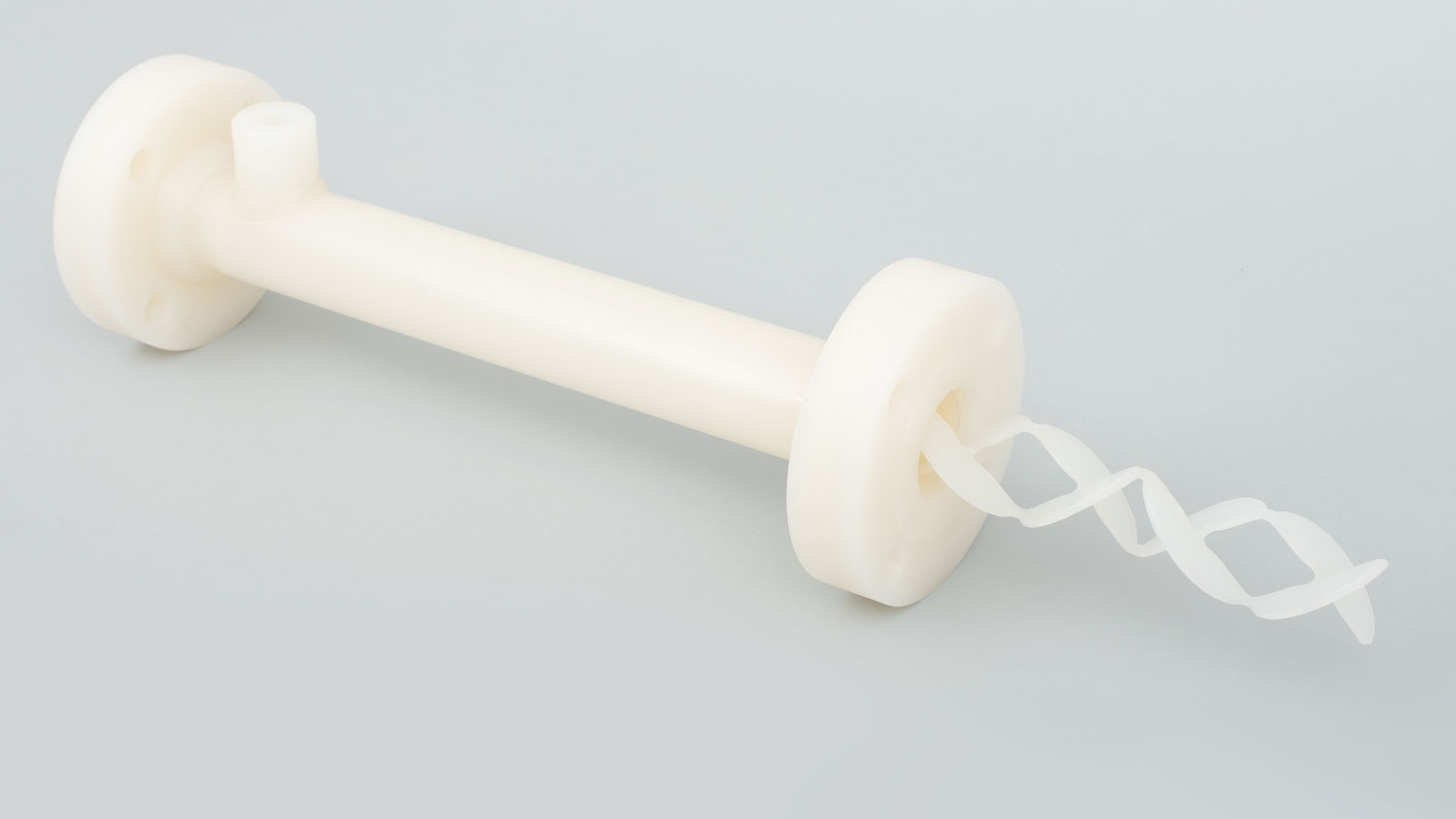 Solid Kynar® static mixer with Koflo Blade™ mixing elements